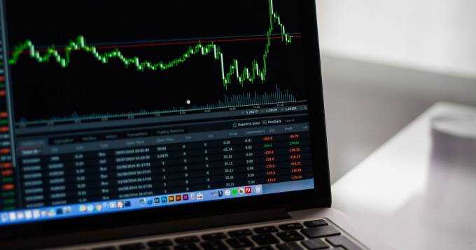 Binary option trading in singapore